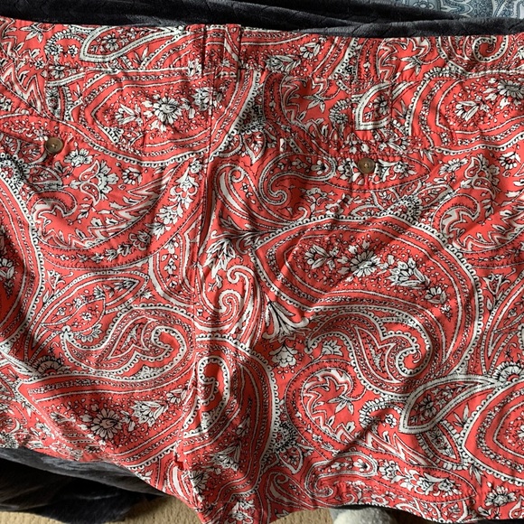 NWT Old Navy Paisley Shorts - Picture 3 of 3